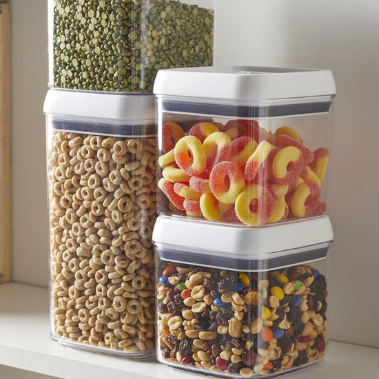 Canister 4.5 Cup Flip Tite Food Storage Container